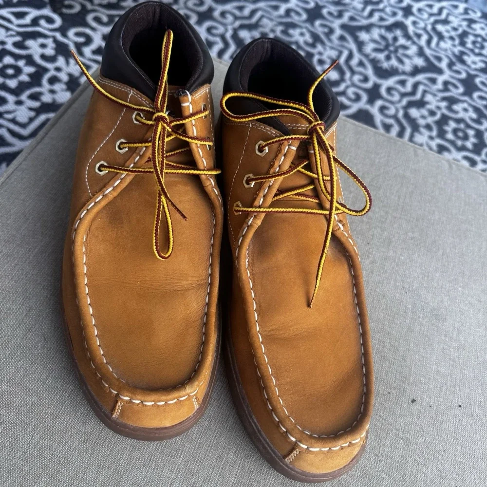 Men's Timberland 'Wallabe Style' Casual Mid Boots Wheat Gum Sole Size 11.5 US